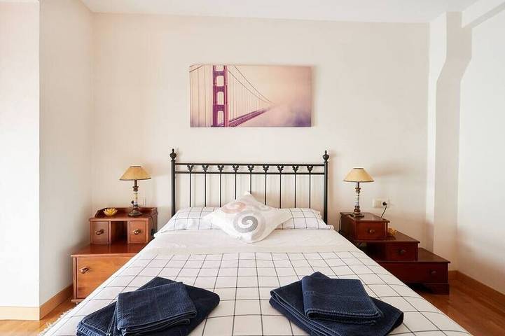 Gîte pour 8 personnes, avec balcon à Pampelune - 2