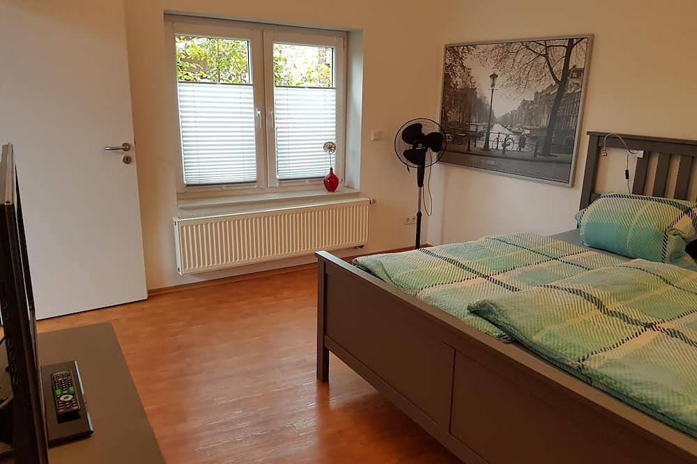 Ganze Wohnung, Moderne und großzügige Ferienwohnung in Hasbergen direkt am Hüggel in Hasbergen, Osnabrücker Land