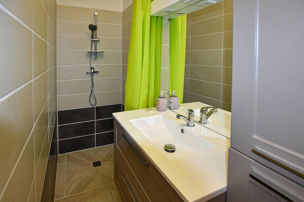 Hel lejlighed, Pet friendly apartment in Nyons in Nyons, Nyons Området