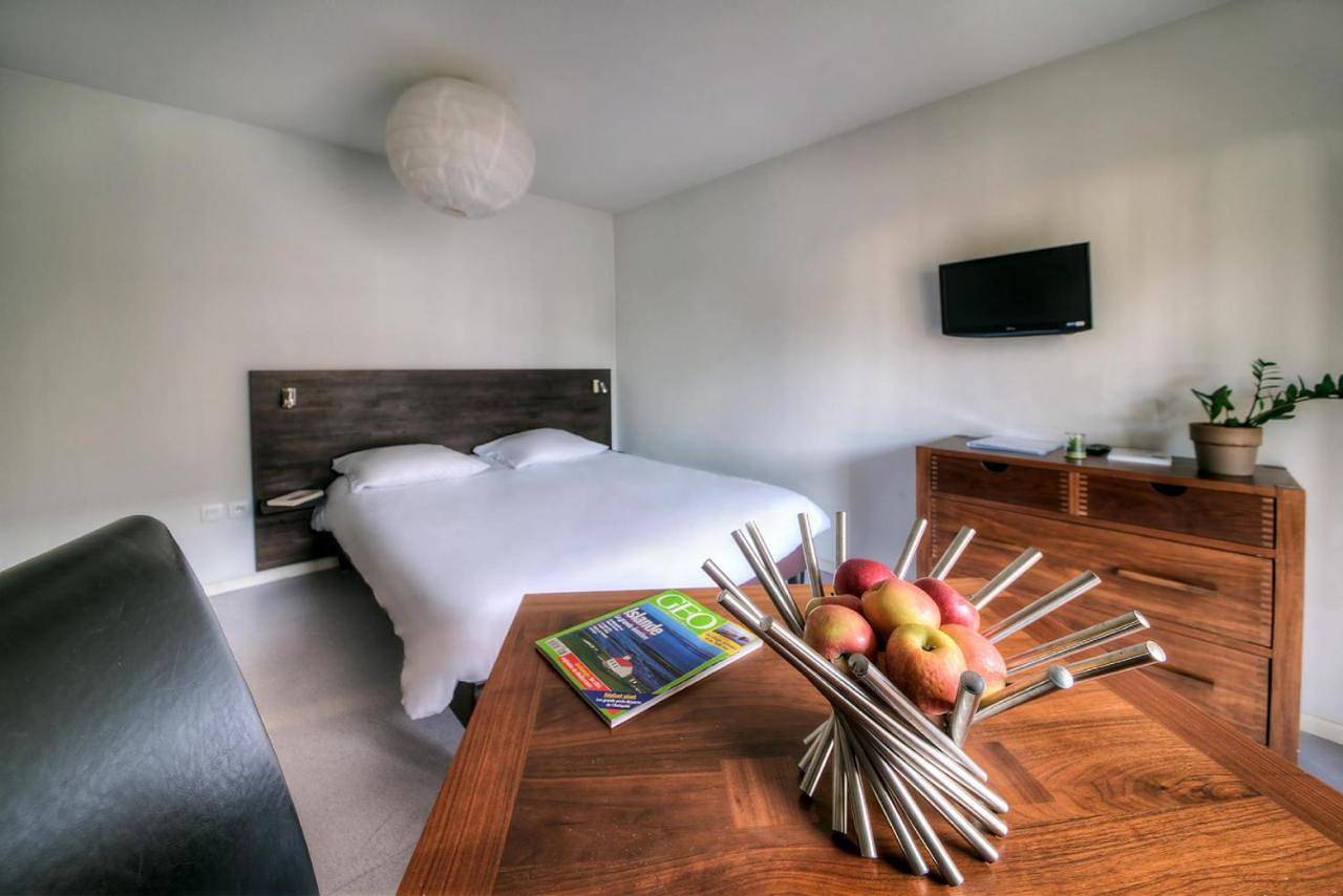 Comfort Aparthotel Lourdes L'Acacia in Lourdes, Hautes-Pyrénées