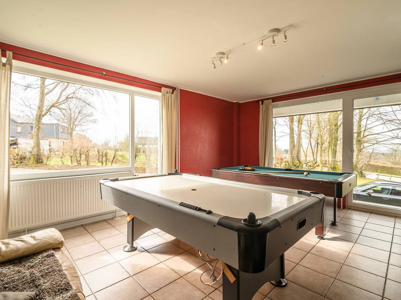 Vakantiehuis in Ovifat met Sauna & Bos in Robertville (België), Weismes