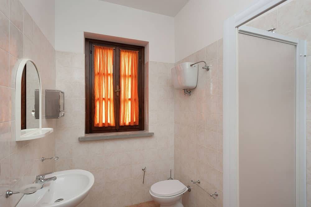 Casale vicino al Lago Trasimeno con piscina in Passignano sul Trasimeno, Lago Trasimeno