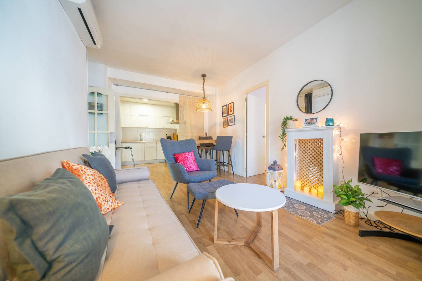 Apartamento entero, Homeholidaysrentals Plume - Costa Barcelona in Pineda de Mar, Costa del Maresme