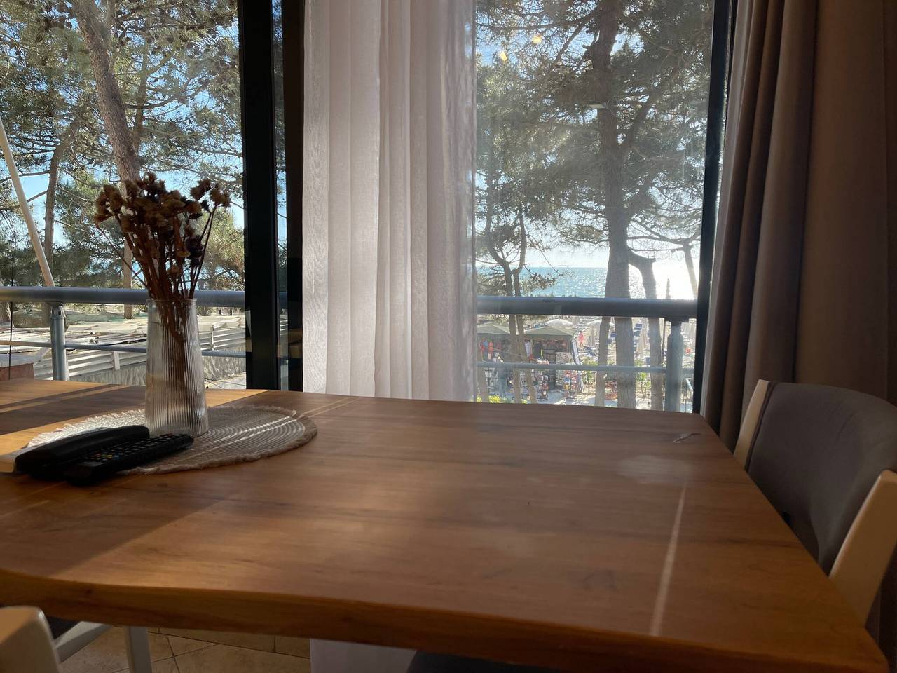 Apartamento entero, Apartamento exclusivo de 2 dormitorios con vistas al mar en Kavajë, Albania in Albania