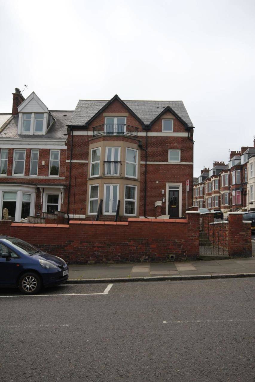 Entire apartment, Sea View Apartments in South Shields, South Tyneside