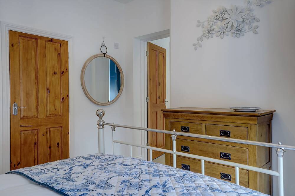 Amity House | Dog-Friendly Retreat Near Winterton Beach in Great Yarmouth, The Broads