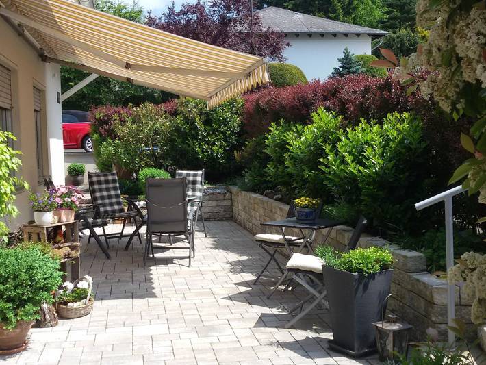 Ferienwohnung für 3 Personen, mit Terrasse und Garten, kinderfreundlich in Bullay - 2