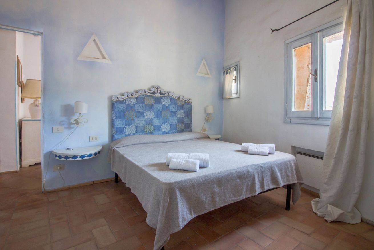 Ganze Wohnung, Ferienwohnung für 4 Personen mit Pool in Liscia di Vacca, Arzachena