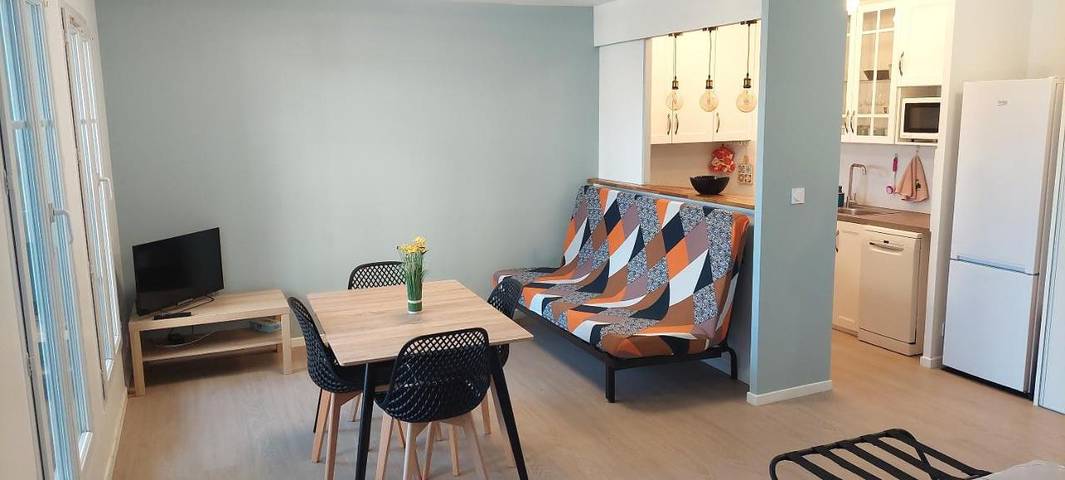 Gîte pour 6 personnes, avec terrasse à Les Pavillons-sous-Bois - 2