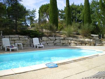 Gîte pour 2 personnes, avec piscine ainsi que terrasse et jardin à Saint-Romain-en-Viennois