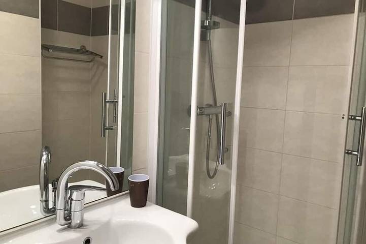 Appartement entier, 3ème étage, balcon, 25m², Villard de Lans in Corrençon-en-Vercors, Parc naturel régional du Vercors