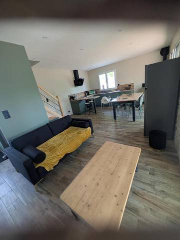 Gîte pour 5 personnes, avec jardin, animaux acceptés à Pierrefiques