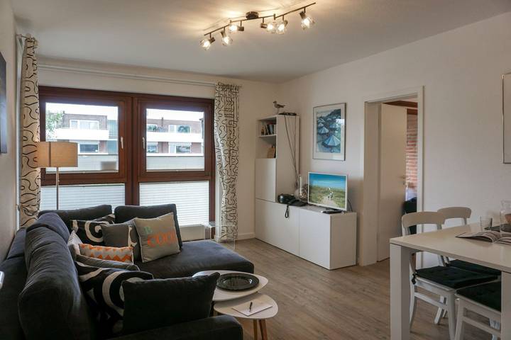 Ganze Wohnung, Urlaub im Herzen Wenningstedts für bis zu 4 Personen. in Wenningstedt, Sylt