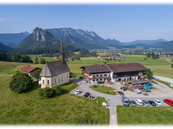Ferienwohnung für 2 Personen, mit Balkon/Terrasse und Terrasse sowie Garten in Inzell - 2