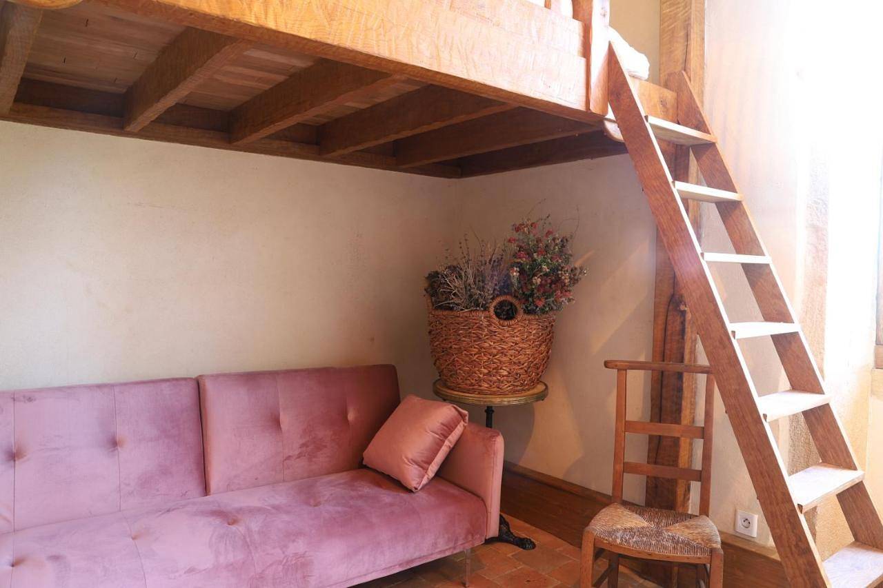 Chambre d’hôte pour 2 personnes avec jardin in Céron, Région de Charolles