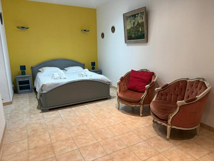 Location de vacances pour 4 personnes, avec terrasse et jardin à Bégadan - 2
