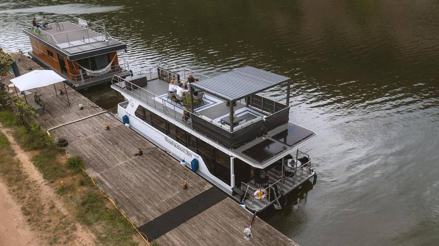 Boot für 4 Personen, mit Ausblick und Terrasse an der Mosel - 4