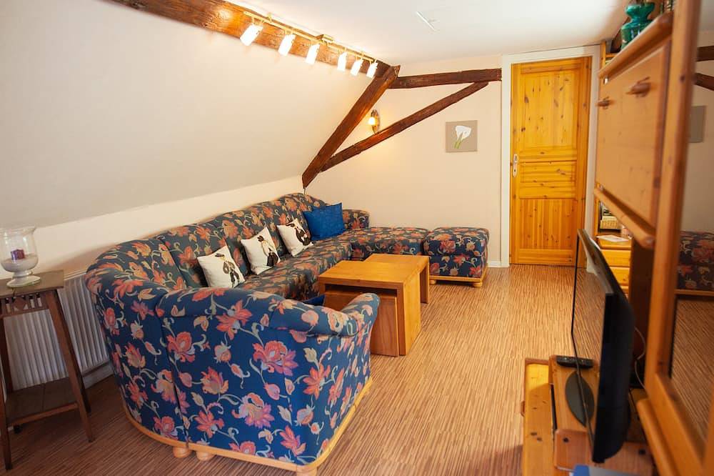 Ganze Wohnung, ***Fewo Nr. 3  Silvaner / 2. Etage / nur 1 km vom Stadtzentrum und Ohne Bahnlärm in Bacharach, Mittelrhein