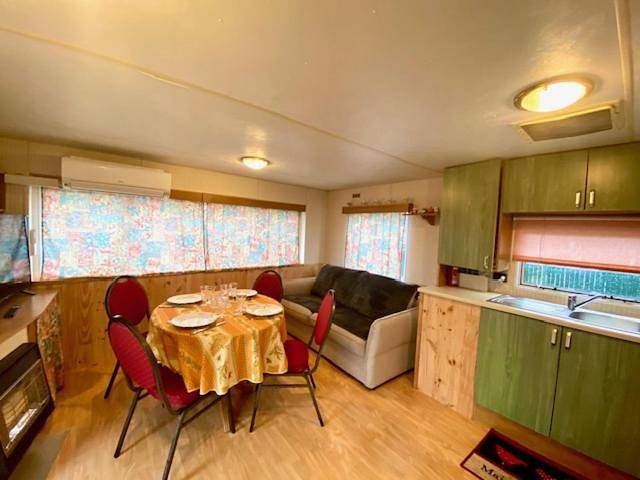 Gîte pour 4 personnes, avec jardin ainsi que vue et terrasse, animaux acceptés à Romorantin-Lanthenay - 4