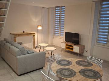 Appartement De Vacances pour 4 Personnes dans Nevers, Nièvre, Photo 2