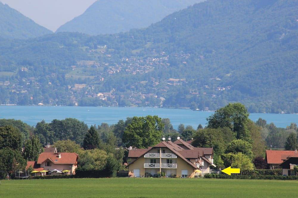 Appartement entier, Appartement lumineux 87 m2 proche du Lac d'Annecy in Doussard, Parc naturel régional du Massif des Bauges