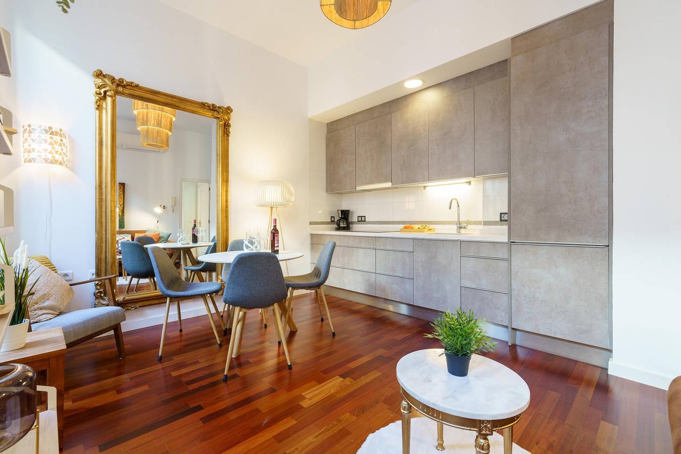 Entire apartment, Málaga Center Old Town in Malaga Centro Historico, Malaga