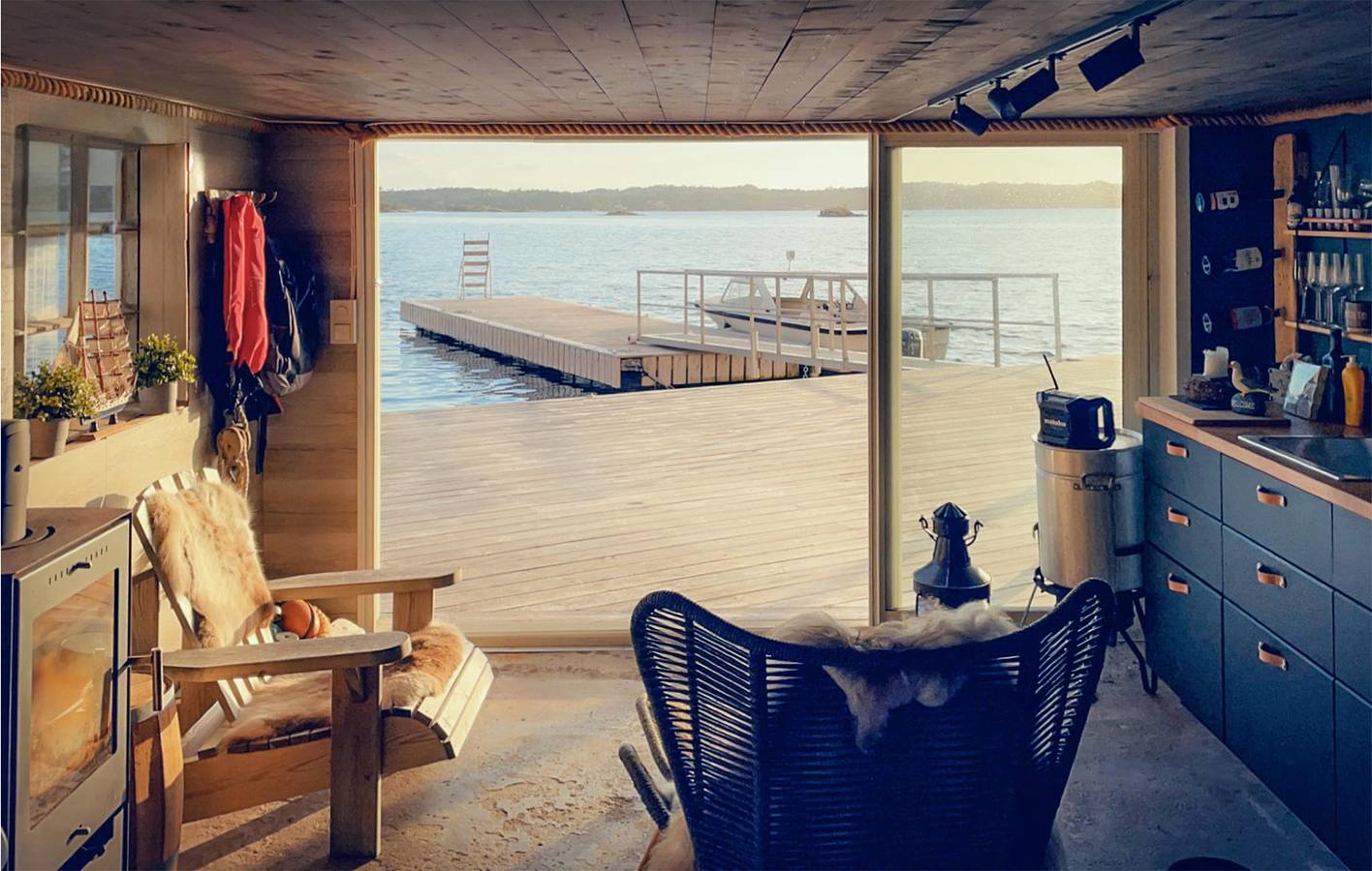 Ferienhaus für 5 Personen mit Terrasse in Fitjar