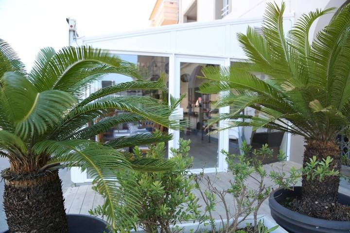 Appart’hôtel pour 4 personnes, avec terrasse et vue, animaux acceptés