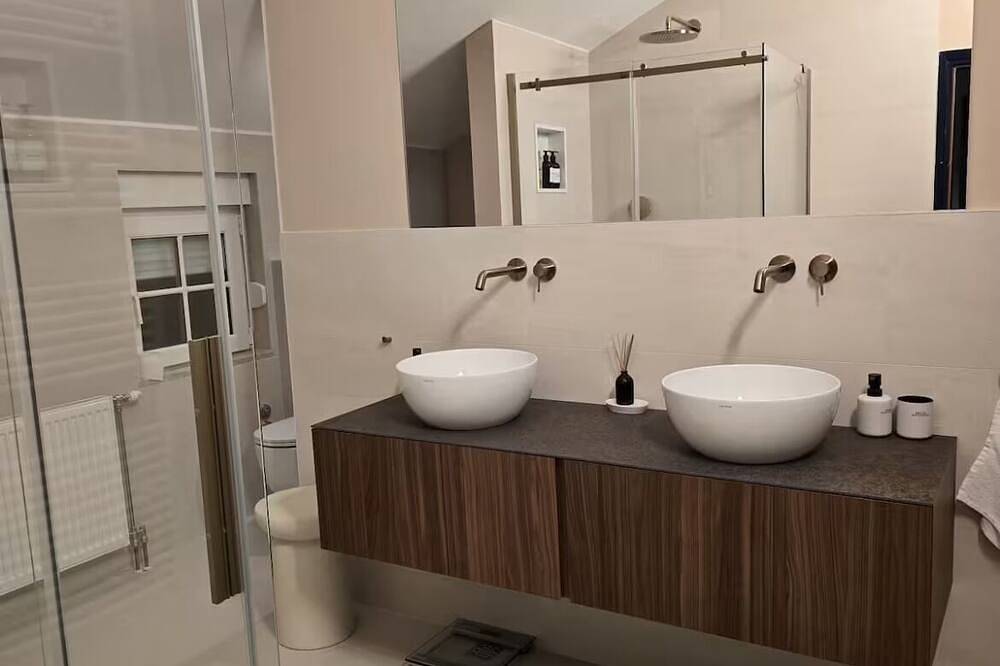 Heni Villa with large garden and amazing views in Klis, Split-Dalmatien