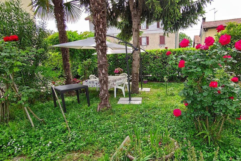 Da Simona- casa 4 posti letto + 4 aggiuntivi in Arona (Lago Maggiore), Arona Gemeinde