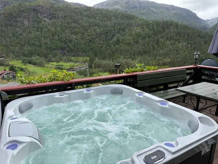 Chalet für 7 Personen, mit Ausblick und Garten, mit Haustier - 1