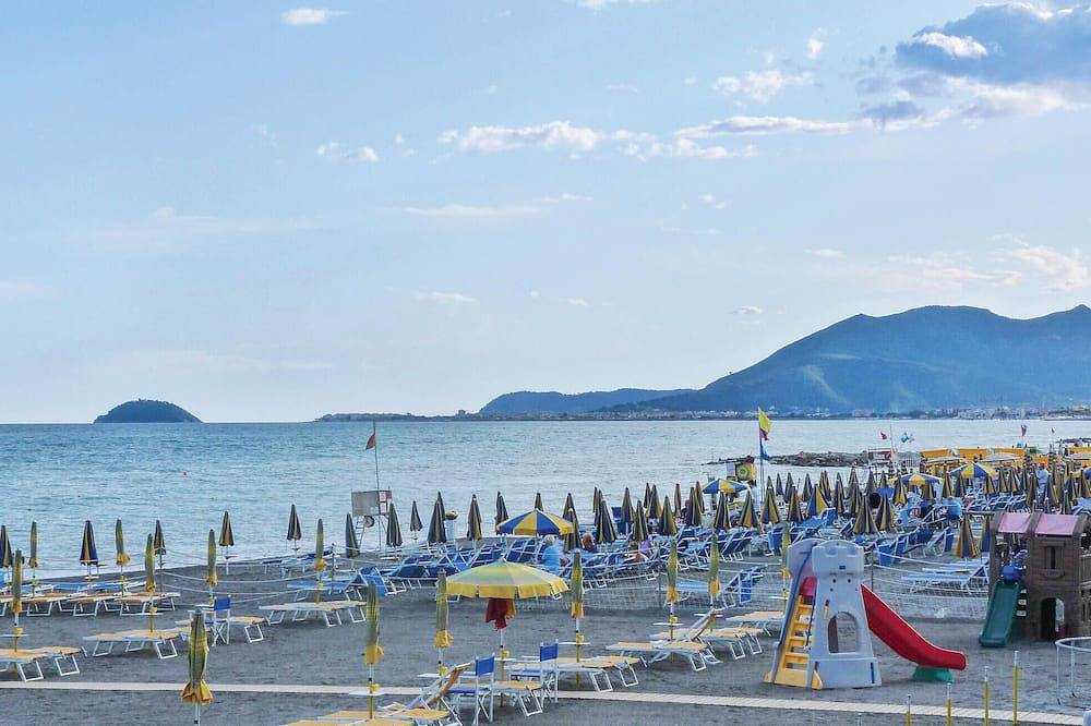 Appartamento intero, Splendido appartamento con 1 camera da letto a Loano in Loano, Riviera di Ponente