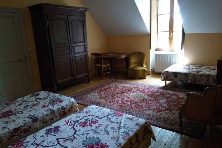 Location de vacances pour 11 personnes, avec jacuzzi et jardin à Arthon - 2