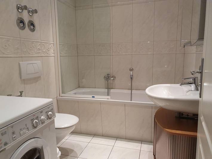 Ferienwohnung für 6 Personen, mit Balkon in Warnemünde - 4