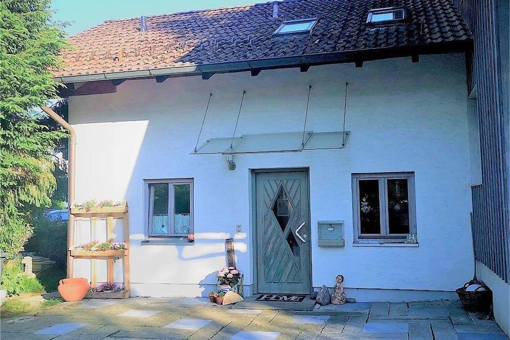 Ganze Wohnung, Ferienwohnung Im Inntal dahoam 80m² in Wendelstein, Brannenburg