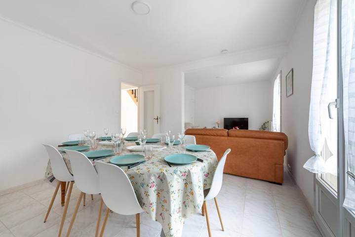 Location de vacances pour 10 personnes, avec jardin et vue à IFS - 3