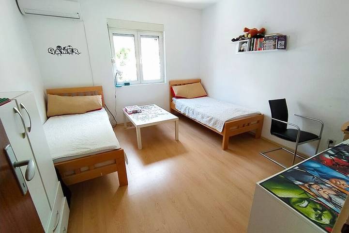 Gîte pour 5 personnes, avec jacuzzi, animaux acceptés à Kotor - 2