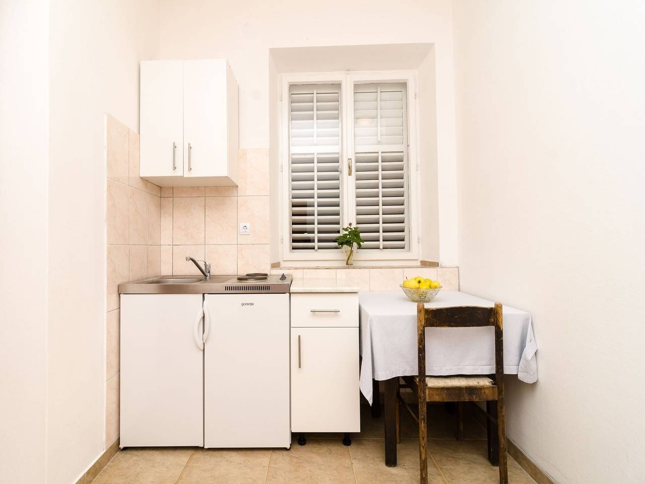 Ganze Wohnung, Guest House Kiko - Apartment with Balcony (A5) in Pomena, Mljet