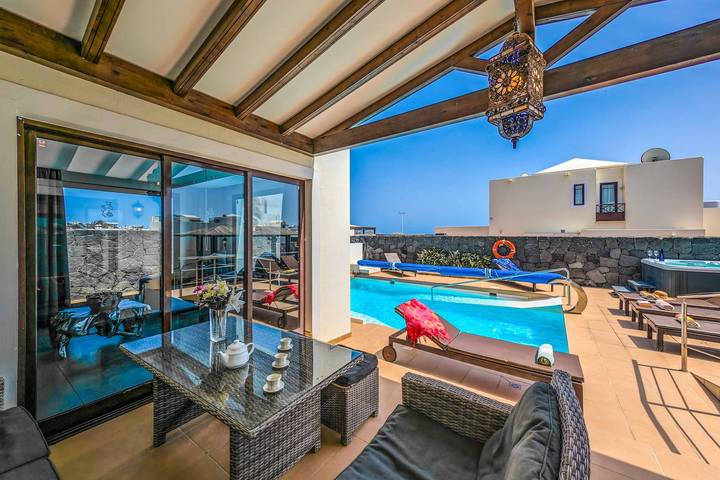 Villa für 10 Personen, mit Terrasse und Sauna sowie Whirlpool und Pool auf Lanzarote - 3
