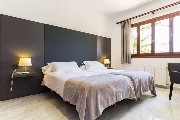 Finca mit Pool für 10 Personen, mit Terrasse in Cala Millor - 2