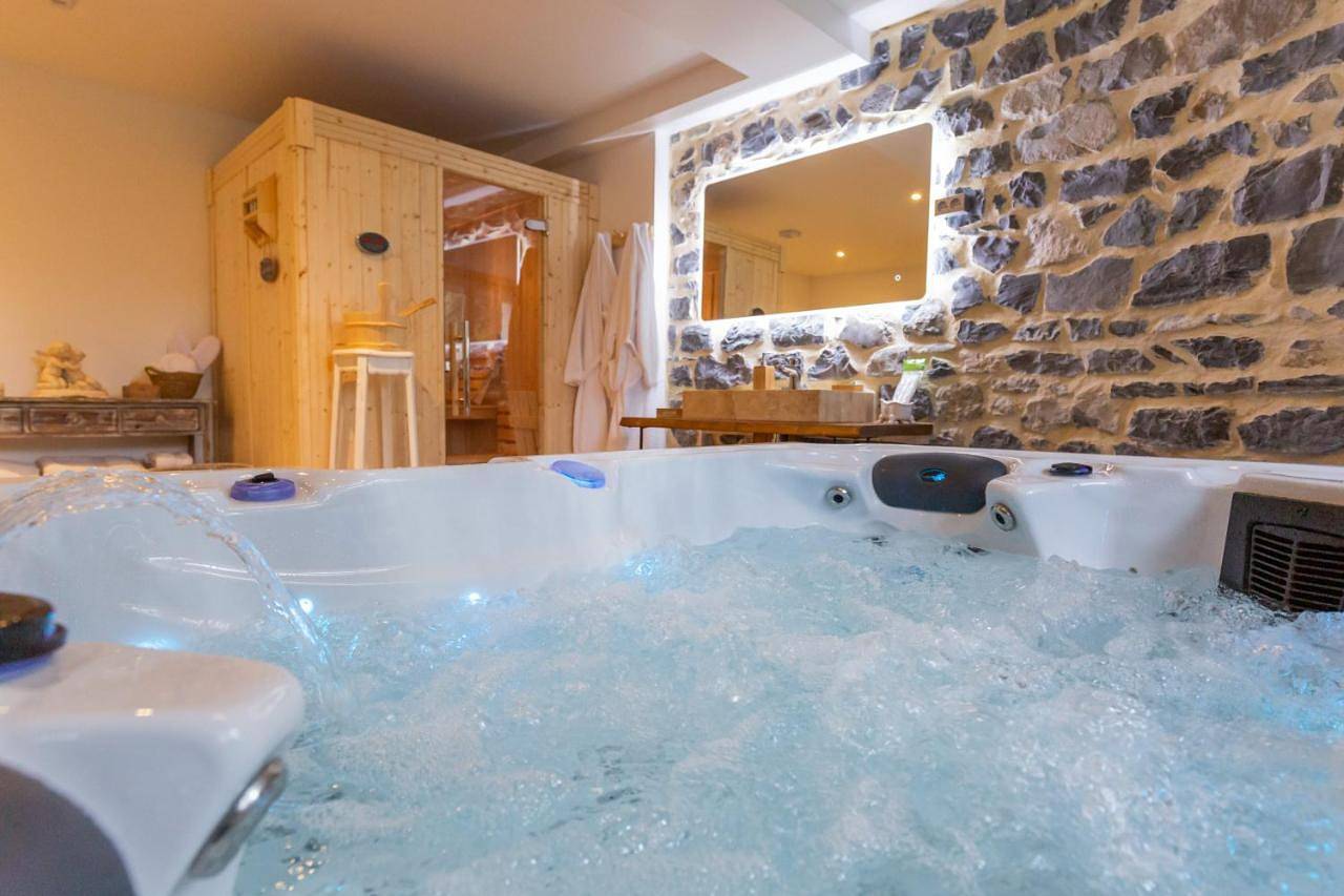 La demeure des sens avec spa et sauna in Quissac, Région du Vigan