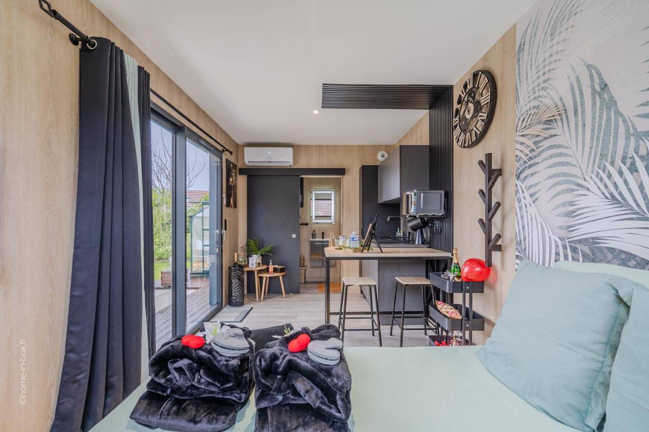 Appartement entier, La Briardine - Jacuzzi - Netflix - Proche Disney in Crèvecœur-en-Brie, Seine-et-Marne