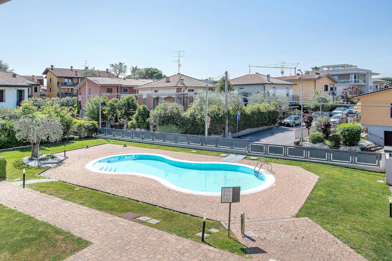 Ganze Wohnung, Apartment „Lavanda“ mit Balkon, Wlan und Klimaanlage in Rivoltella del Garda, Desenzano del Garda