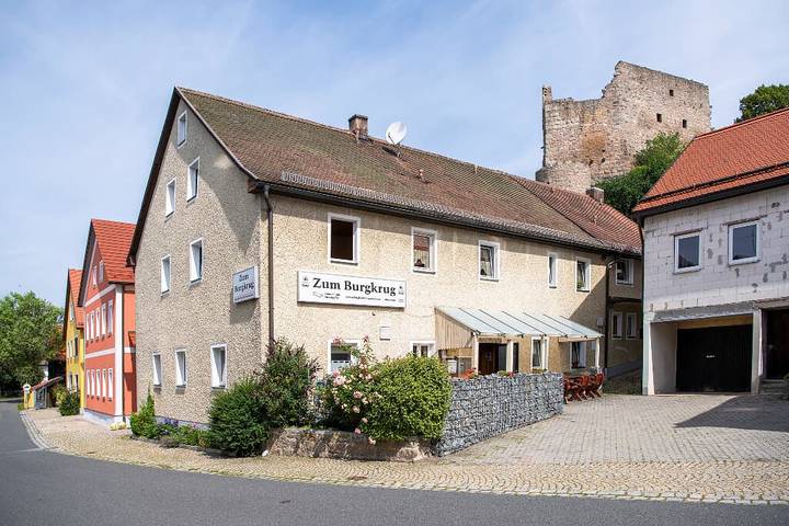 Pension für 2 Personen, mit Balkon/Terrasse und Terrasse