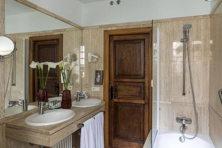 Hôtel pour 10 personnes, avec Terrasse et Jardin à Pontevedra - 4