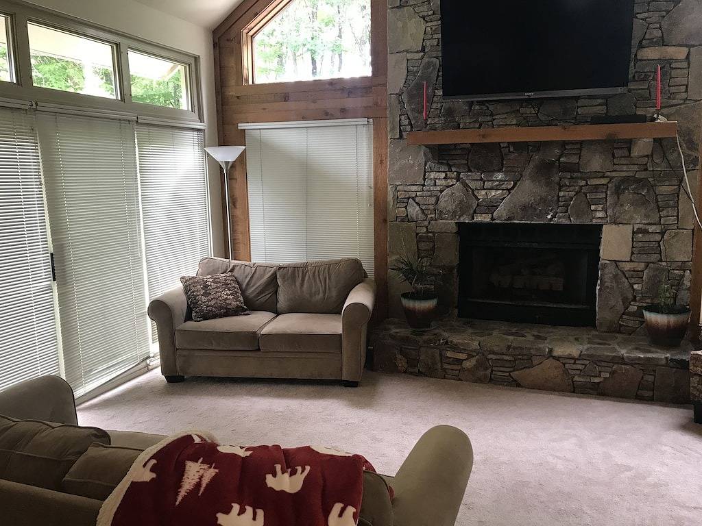 Beautiful 5 Bedroom House in Hidden Valley in Hidden Valley, Pennsylvania