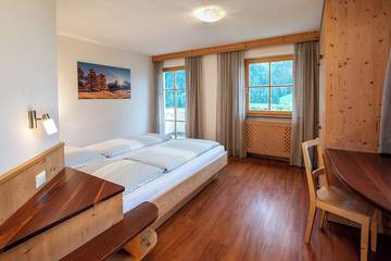 Ferienwohnung für 8 Personen in St. Ulrich in Gröden, Westliche Dolomiten, Bild 1