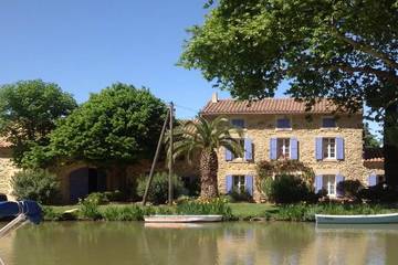 Gîte pour 4 personnes, avec terrasse et jardin à Ginestas