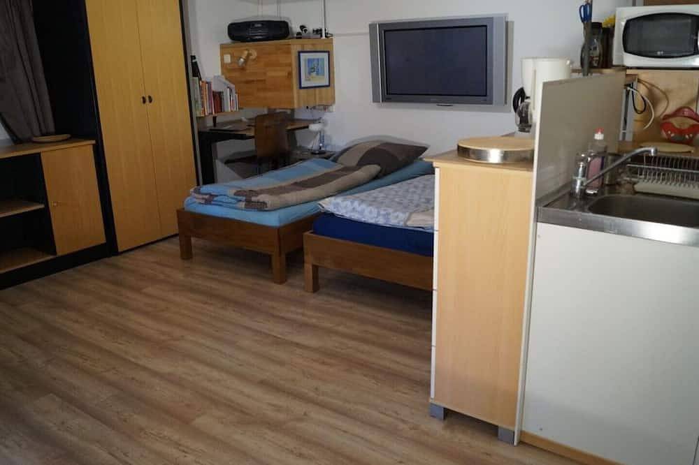 Ganze Wohnung, 2er Müggelwaldzimmer' quiet + cozy apartment in Köpenick m. Gartenplatz in Treptow - Köpenick, Müggelsee