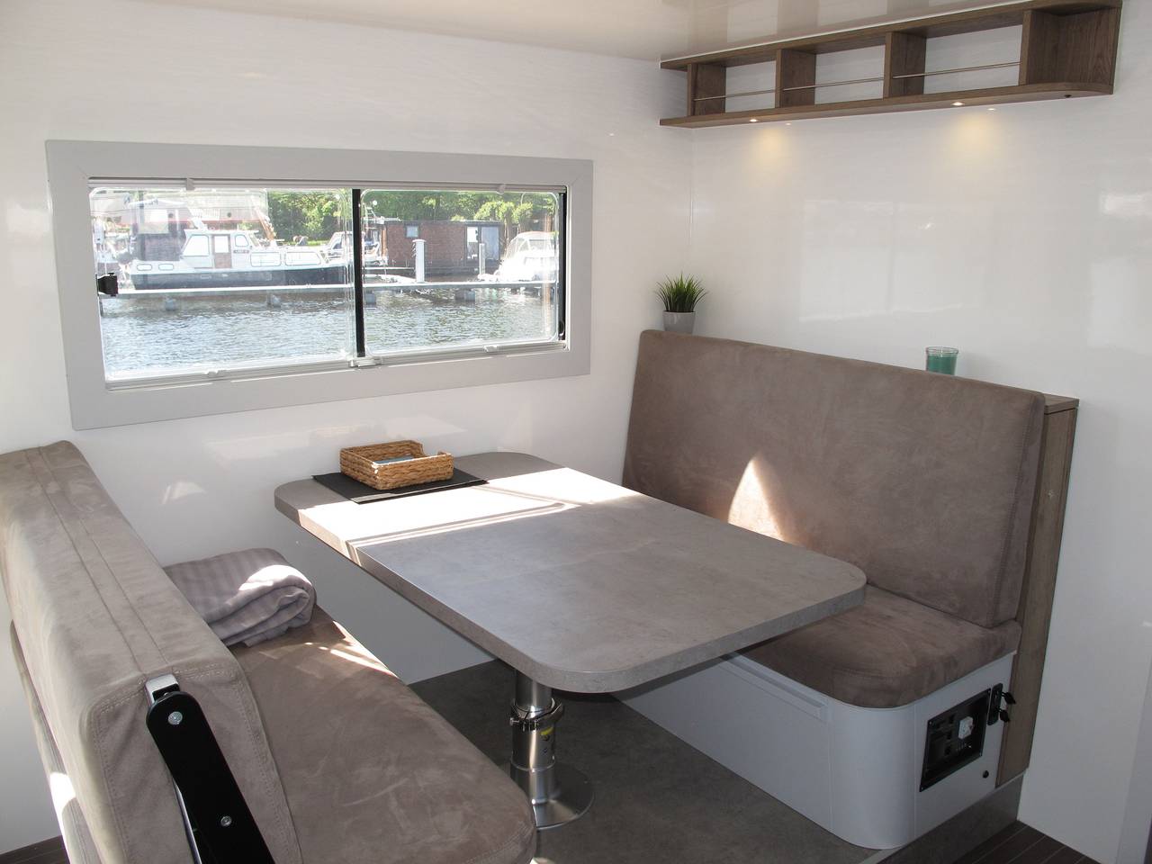 Woonboot voor 4 personen, foto 14